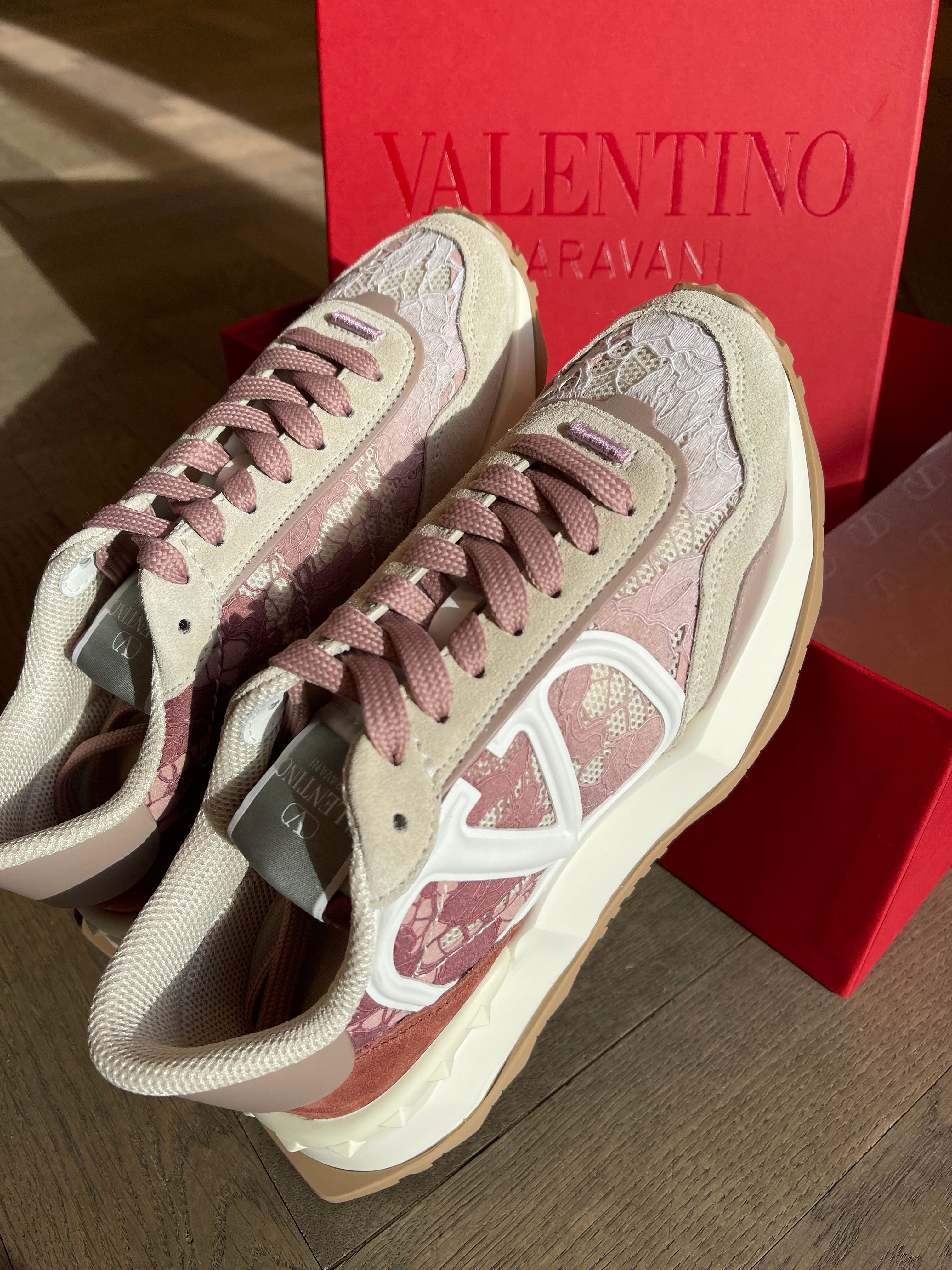 Valentino Garavani Lace and Mesh Lacerunner Sneaker - Pink - 39.5