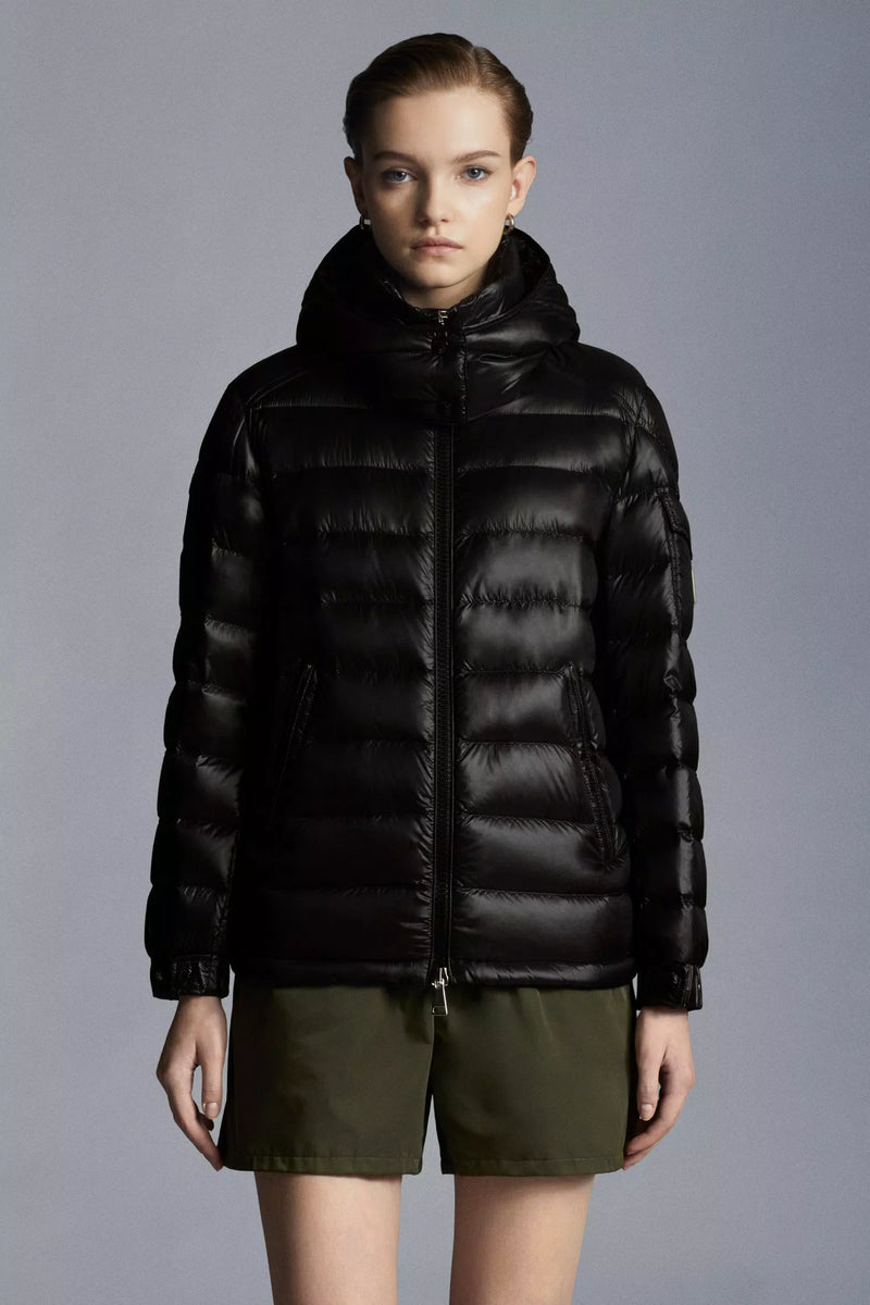 MONCLER DALLES SHORT DOWN JACKET BLACK – mania-k webshop